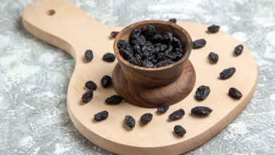 Black raisins